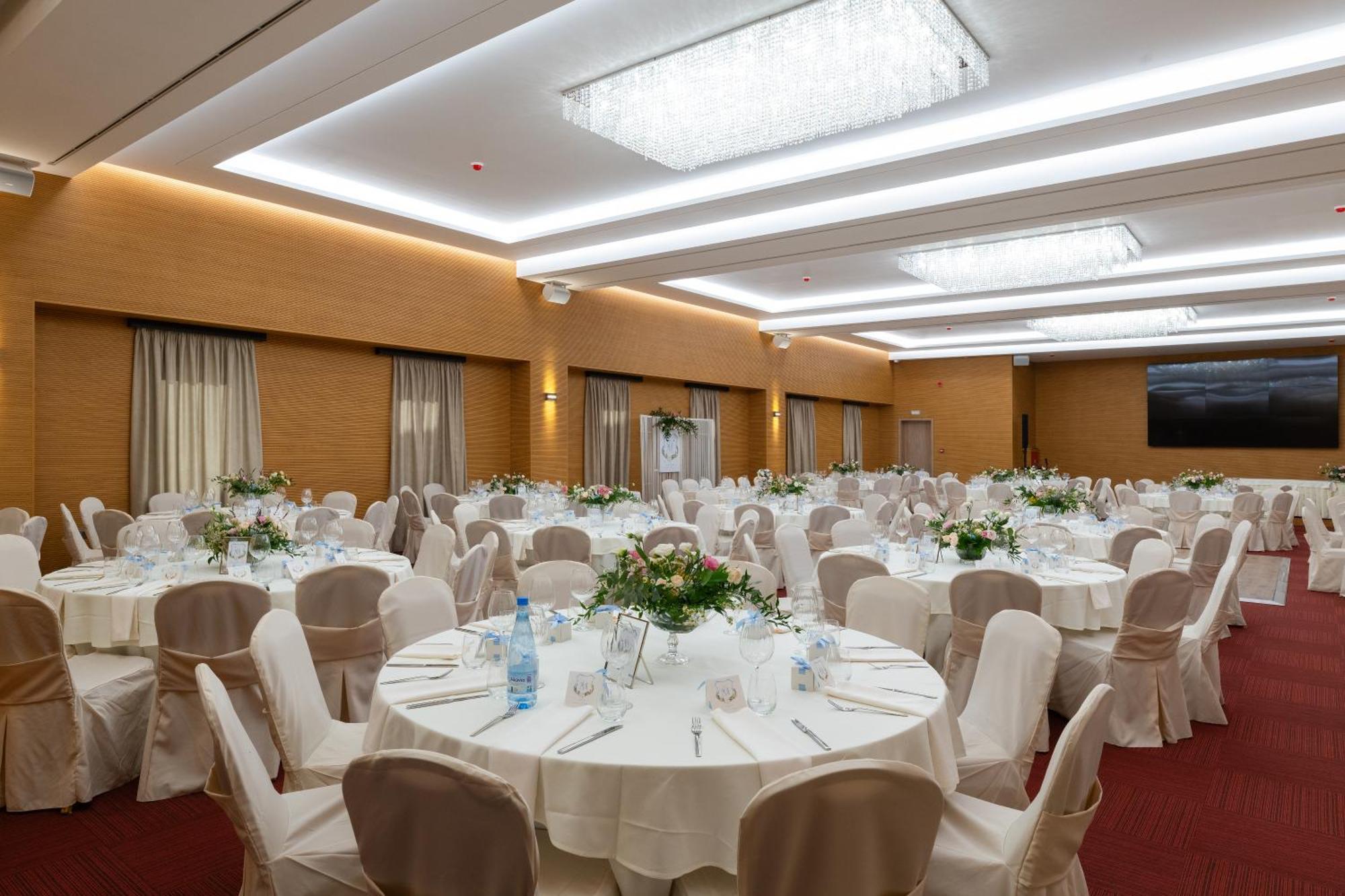 Acandia Rhodes City