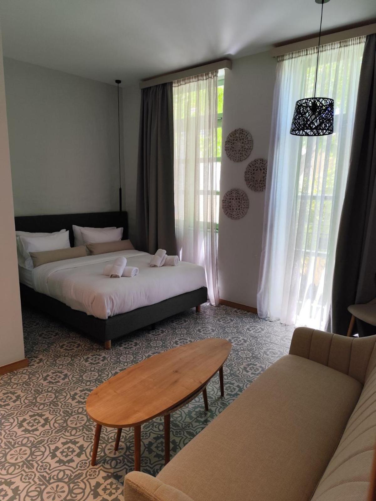 Hotel Acandia 4*
